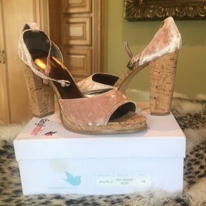 Crushed Velvet Shoes by Anthropologie Farylrobin